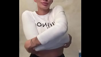 Its only cake around