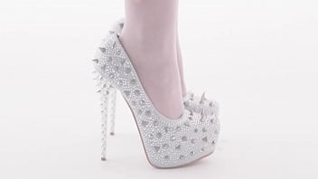 White diamond trailer 1min