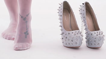 White diamond trailer 1min