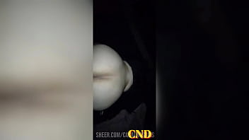 Morena safada com a buceta molhada