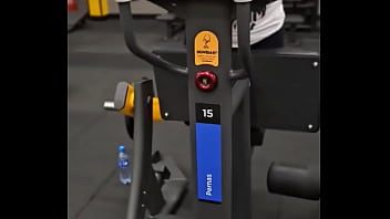 Véspera de feriado merece o que ️