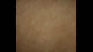 Casada sentando no marido