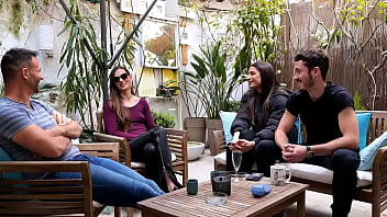 Teaser de la vidéo 4some où je me suis bien régalé avec le couple libertin " tantot frenchie x porn " et alexromeropor