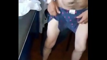 Abuelo Le Gusta Estar Sin Ropita thumbnail