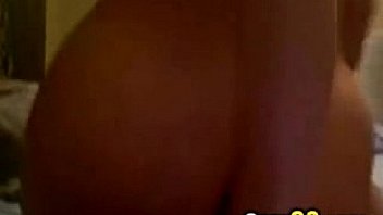 Bad girl play with ass and wets towel camg8