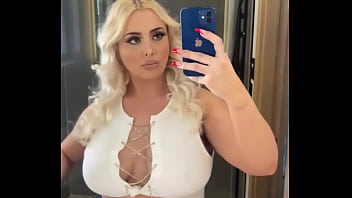 Serving face and body on the set of pawgedcom