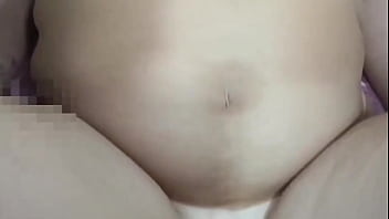 Mulher mascarada fudendo sem camisinha