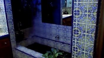 This is a true anal fest and we get to see these gorgeous pros show you how to do an ass fucking