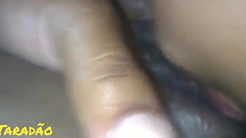 Enchendo o cuzinho de porra