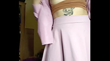 Hot girl masturbates her wet pussy after coming home from class