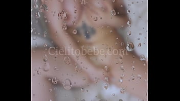 Me aceito toda en la bañera y doy sentones hasta acabar adelanto Me aceito toda en la bañera y doy sentones hasta acabar adelanto