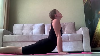 Morning yoga and pleasuring pussy