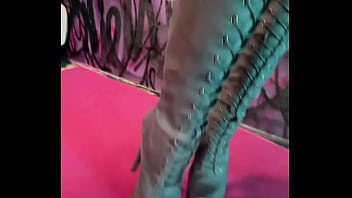 Do you like it shiny i love it shiny make sure to find me on the other side of the world wide web and let o