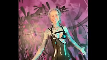 Do you like it shiny i love it shiny make sure to find me on the other side of the world wide web and let o