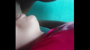 Uff no logre meter su enorme polla en mi garganta sale mal sexo oral