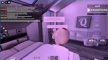 Latina have sex in a condo