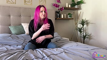 Alternative stepmom teases her bad stepson with a joi