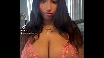 Jeanette prakash is super hot big tits & butt Jeanette prakash is super hot big tits & butt
