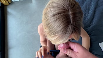 My stepsister sent me her photos and called me