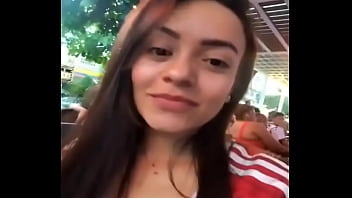 Con la roja puesta vamos america a ganar para darle una merecida bienvenida a juanfer quintero