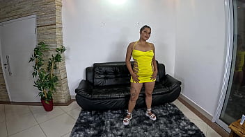 Milf Gostosa Levando Madeira No Rabo Victoria Amanda thumbnail