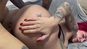 Mais um teste do sofá encontrei outro macho gostoso para me comer e participar da minha putaria de aniversário com 30 paus me fodendo