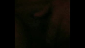 Ella caliente piensa en mí