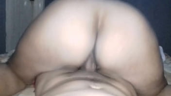 Me monta de nuevo esta infiel