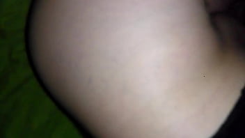 Bobbing head wet pussy