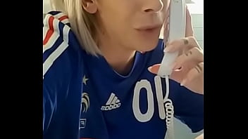 Story public voit comment je chauffe le room service