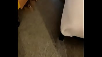 Story public voit comment je chauffe le room service