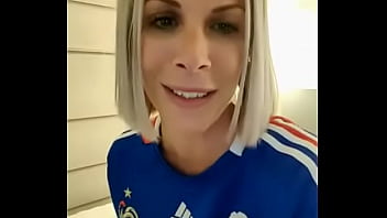 Story public voit comment je chauffe le room service