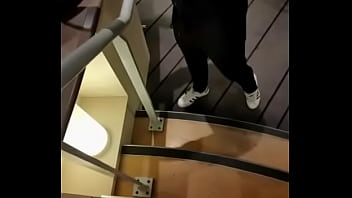 Story public voit comment je chauffe le room service