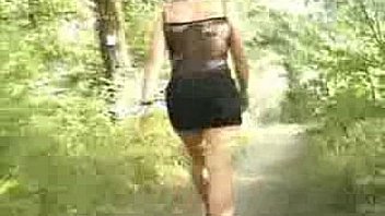 Bullfrog corrine getting a facial