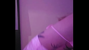 4min de strip qui t'attendent si tu es abonné