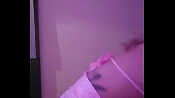 4min de strip qui t'attendent si tu es abonné