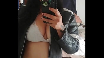 Amiga me mandan vídeo