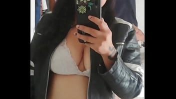 Amiga me mandan vídeo