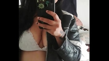 Amiga me mandan vídeo