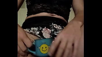 En ce jour je vous offre avec un plaisir joyeux ce café j'espère avoir la