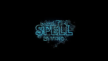 This bitch has a juicy pussy