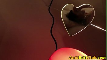 Webcam booty ho fingers