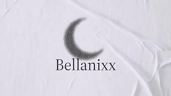 Enquanto todos dormem step sisters fodem durante linda tarde