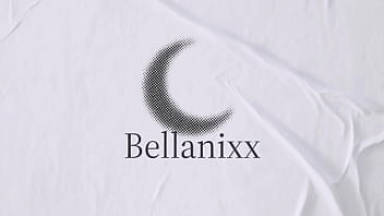 Enquanto todos dormem step sisters fodem durante linda tarde