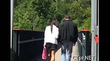 Juicy floozy endures hot sex