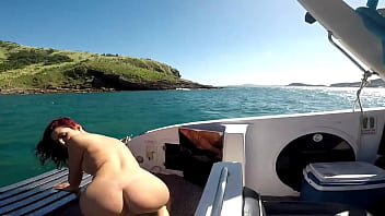 Aquela foda com o marinheiro em alto mar