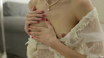 Blonde angel ana lee likes it soft during her finger painting time