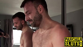 Big ass milf gets penetrated roughly