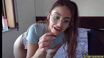 Shanaxnow ass fingering ass playing with my snots nostrils