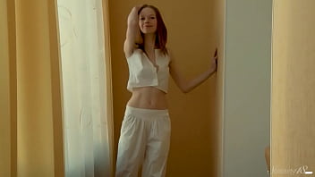 Blonde beauty paula z wrecks herself till cum so loud